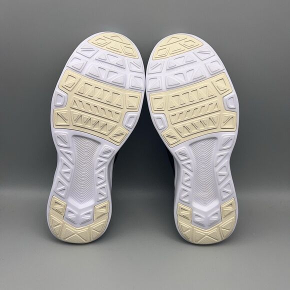 APL Womens Size 9.5 Black Cream Slip-On TechLoom Bliss Shoes Running Training - Picture 10 of 12